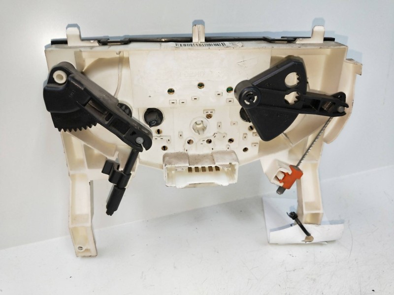 Recambio de mando calefaccion / aire acondicionado para opel vivaro combi 2.9t corto referencia OEM IAM W964097K  