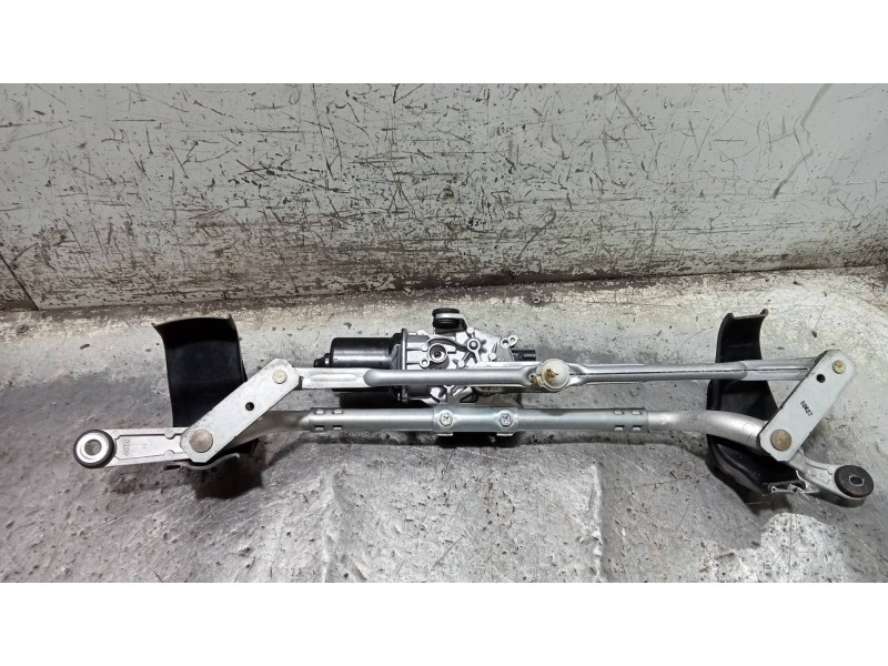 Recambio de motor limpia delantero para mazda 3 lim. () luxury referencia OEM IAM 5417C052  