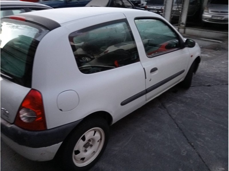 renault clio ii fase i (b/cbo) del año 2001