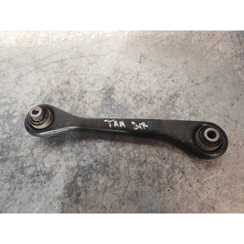 Recambio de tirante trasero derecho para volkswagen golf v berlina (1k1) highline 4motion referencia OEM IAM   
