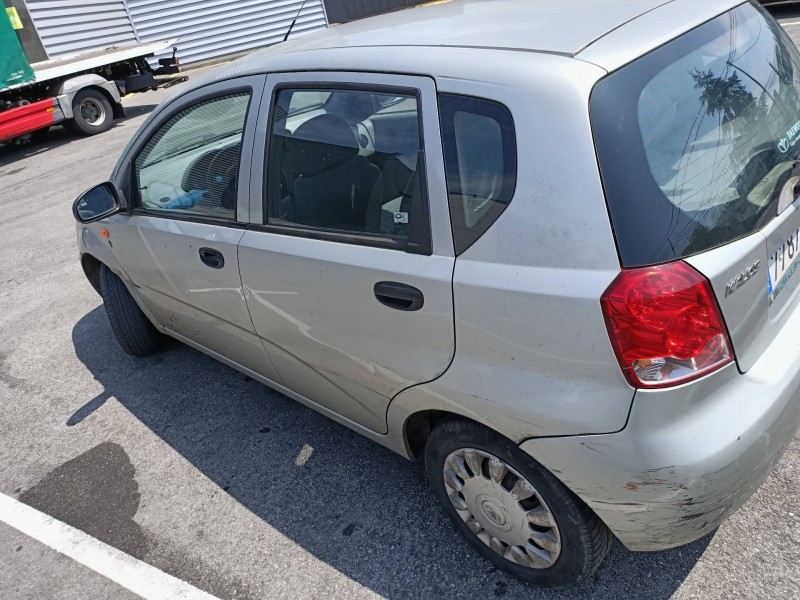 daewoo kalos del año 2004