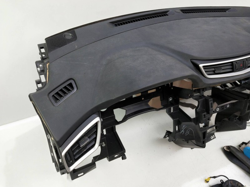 Recambio de kit airbag para nissan x-trail (t32) 360 referencia OEM IAM   