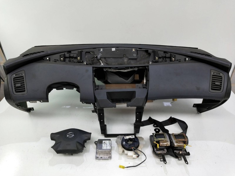 Recambio de kit airbag para nissan primera trav. (p12) 1.8 16v cat referencia OEM IAM   