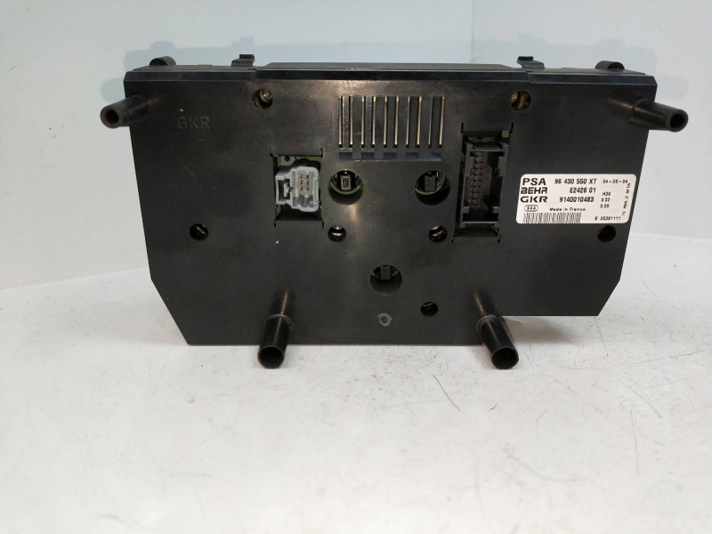 Recambio de mando calefaccion / aire acondicionado para peugeot 206 berlina xs referencia OEM IAM 96430550XT E242601 9140010483