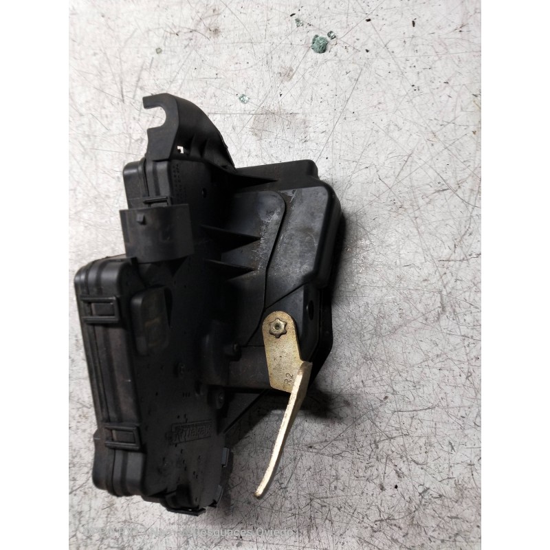 Recambio de motor cierre centralizado delantero derecho para bmw serie 3 berlina (e46) 320d referencia OEM IAM   4P Recambio de motor cierre centralizado delantero derecho para bmw serie 3 berlina (e46) 320d referencia OEM IAM   4P