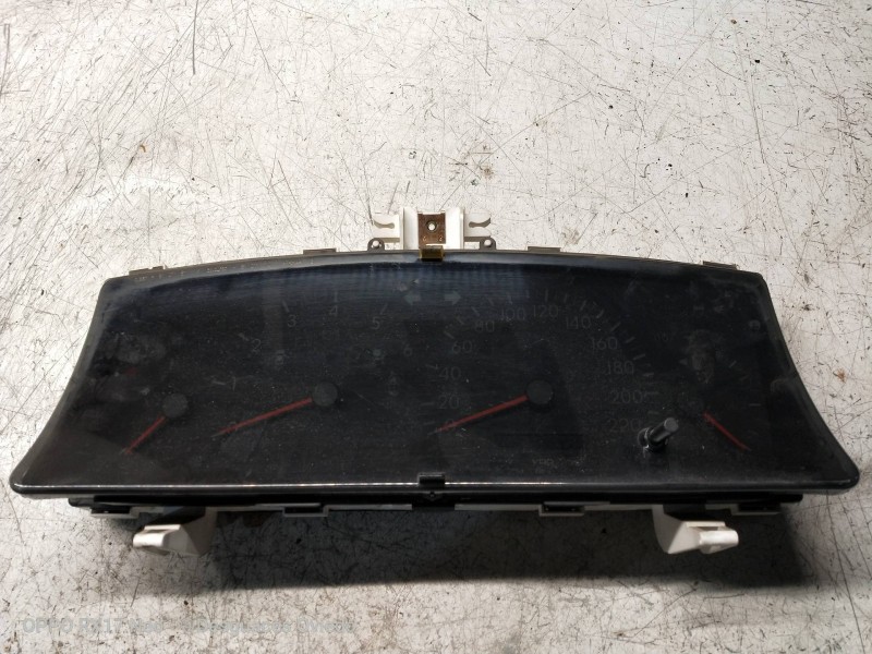 Recambio de cuadro instrumentos para toyota corolla (e12) 1.4 d-4d luna compact referencia OEM IAM 8380002C60 110080288002 