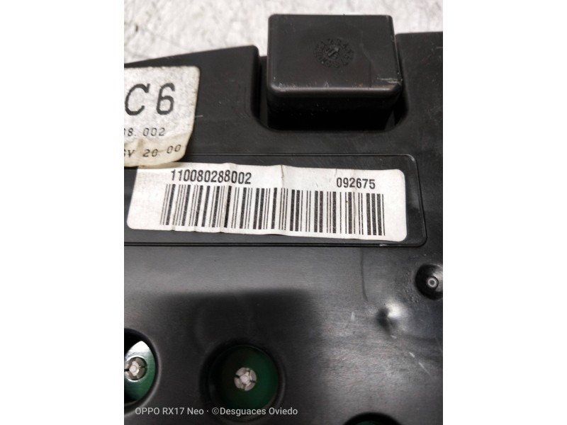 Recambio de cuadro instrumentos para toyota corolla (e12) 1.4 d-4d luna compact referencia OEM IAM 8380002C60 110080288002 