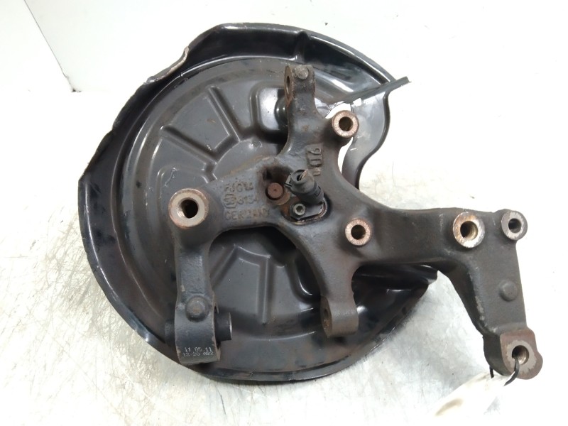 Recambio de mangueta trasera izquierda para volkswagen golf vi (5k1) advance referencia OEM IAM   