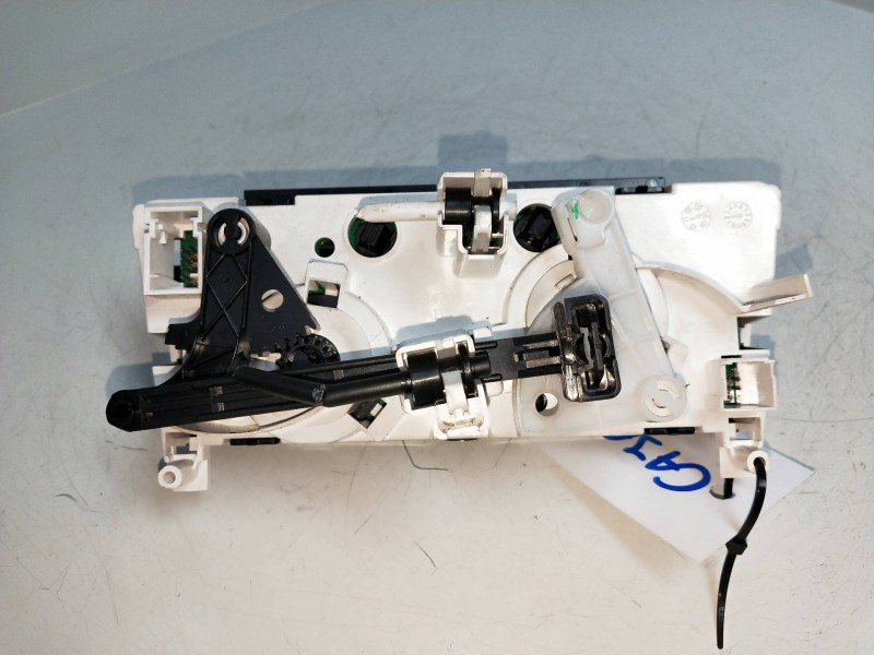 Recambio de mando calefaccion / aire acondicionado para peugeot 308 confort referencia OEM IAM 69940002 T1000220K 
