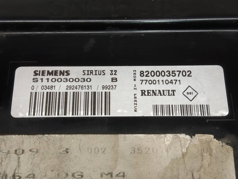 Recambio de centralita motor uce para renault scenic (ja..) 1.6 16v rt referencia OEM IAM S110030030B 8200035702 7700110471 SIRI