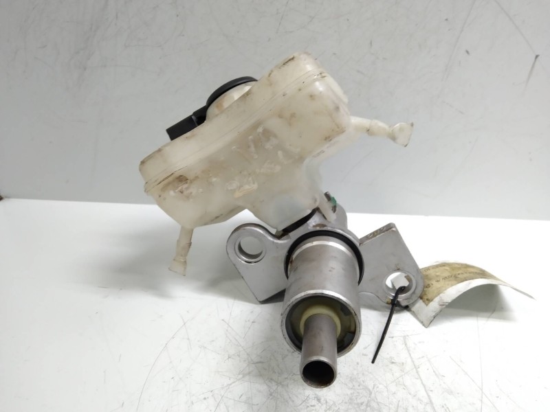 Recambio de bomba freno para audi a5 coupe (8t) 3.2 fsi quattro referencia OEM IAM 8K0611301A   Recambio de bomba freno para audi a5 coupe (8t) 3.2 fsi quattro referencia OEM IAM 8K0611301A