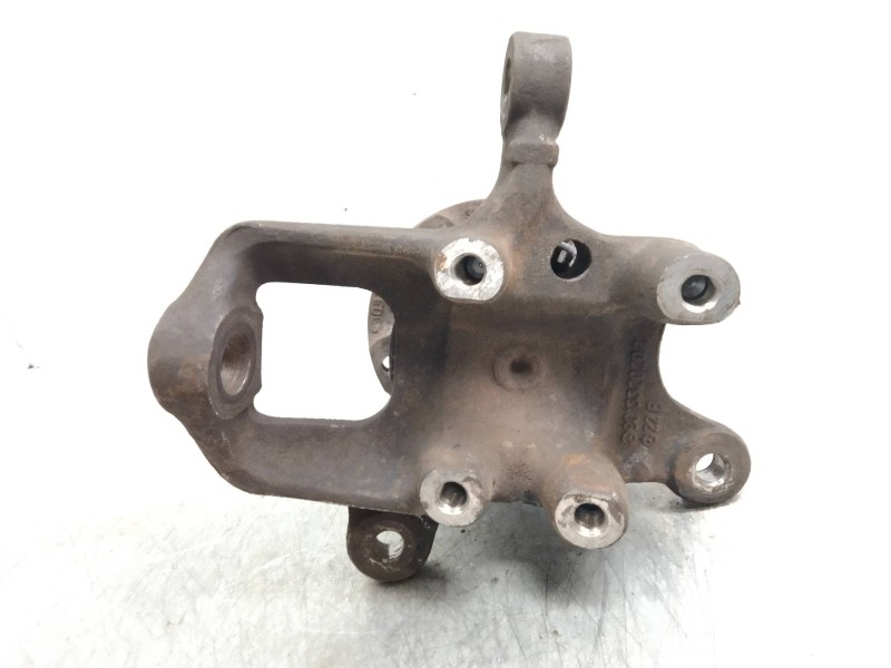 Recambio de mangueta delantera derecha para volkswagen lt caja cerrada / combi (mod. 1997) referencia OEM IAM   