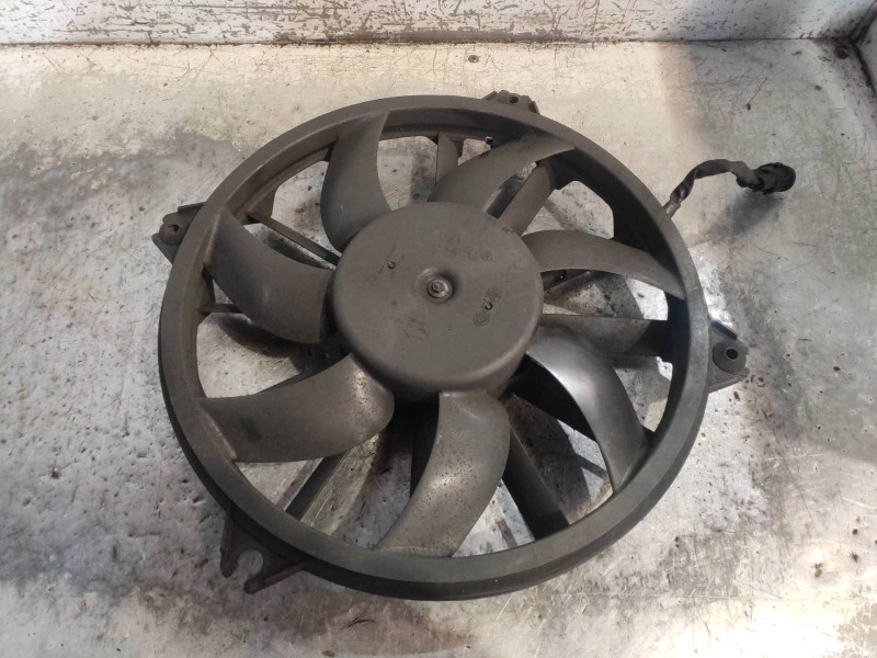 Recambio de electroventilador para peugeot 5008 premium referencia OEM IAM 9661571480 988495H 