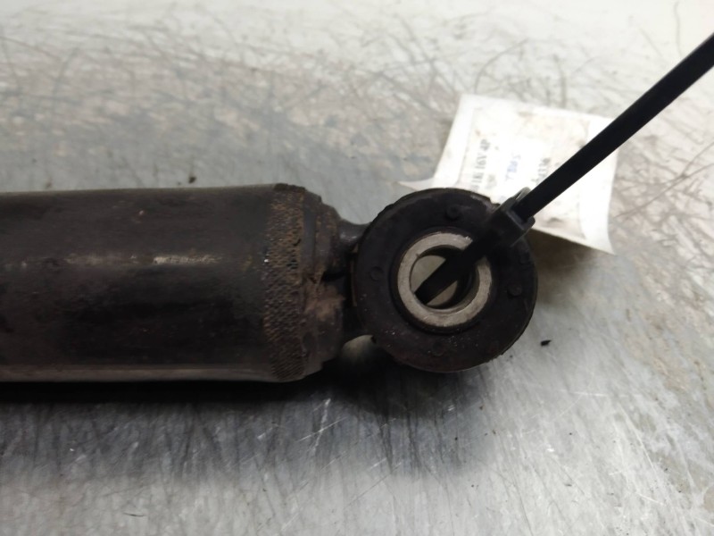 Recambio de amortiguador trasero para volvo s40 berlina 1.8 flexifuel cat referencia OEM IAM   