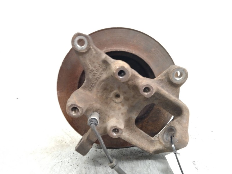 Recambio de mangueta delantera derecha para volkswagen lt caja cerrada / combi (mod. 1997) referencia OEM IAM   