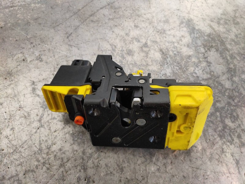 Recambio de motor cierre centralizado trasero derecho para volvo xc90 d5 kinetic (5 asientos) (136kw) referencia OEM IAM   