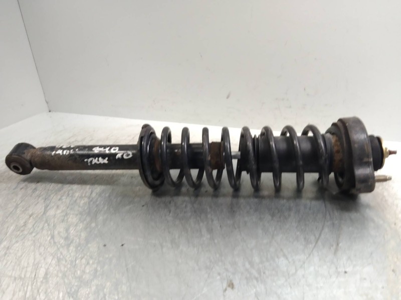 Recambio de amortiguador trasero para volvo s40 berlina 1.9 diesel cat referencia OEM IAM   