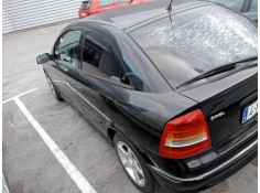 opel astra g berlina del año 2002 2