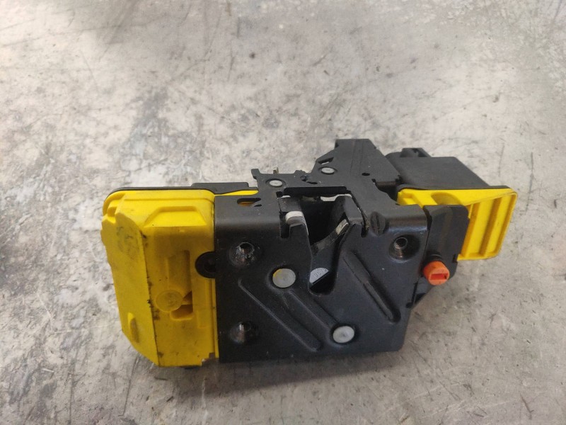 Recambio de motor cierre centralizado trasero izquierdo para volvo xc90 d5 kinetic (5 asientos) (136kw) referencia OEM IAM   