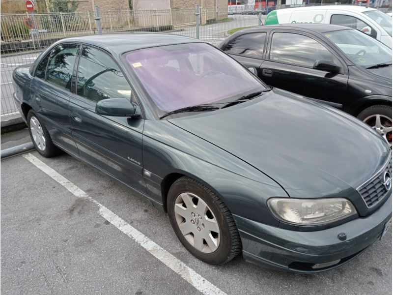 opel omega b del año 2002