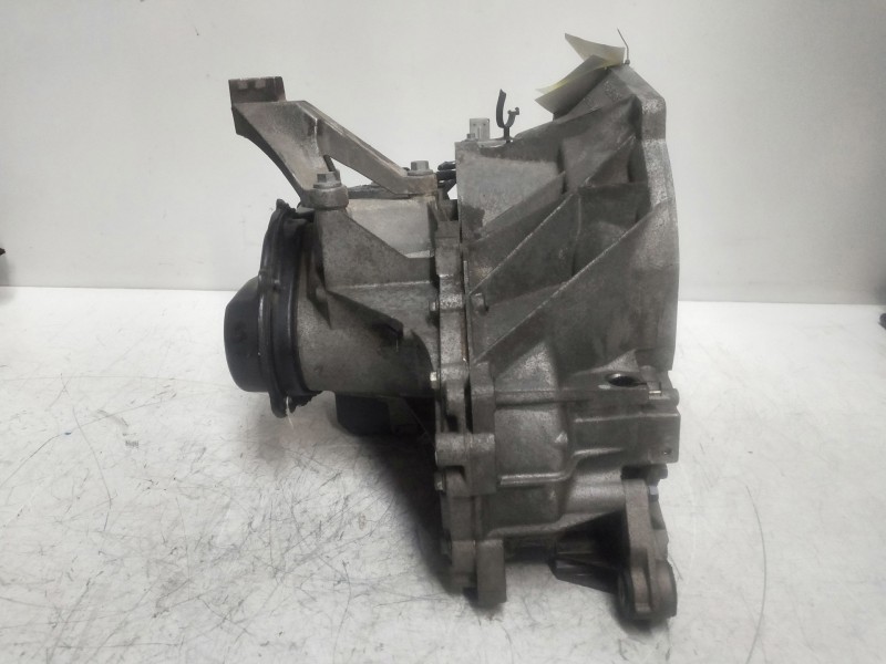 Recambio de caja cambios para volvo c30 1.6 cat referencia OEM IAM 3M5R7002NF T6TC1040707 002777