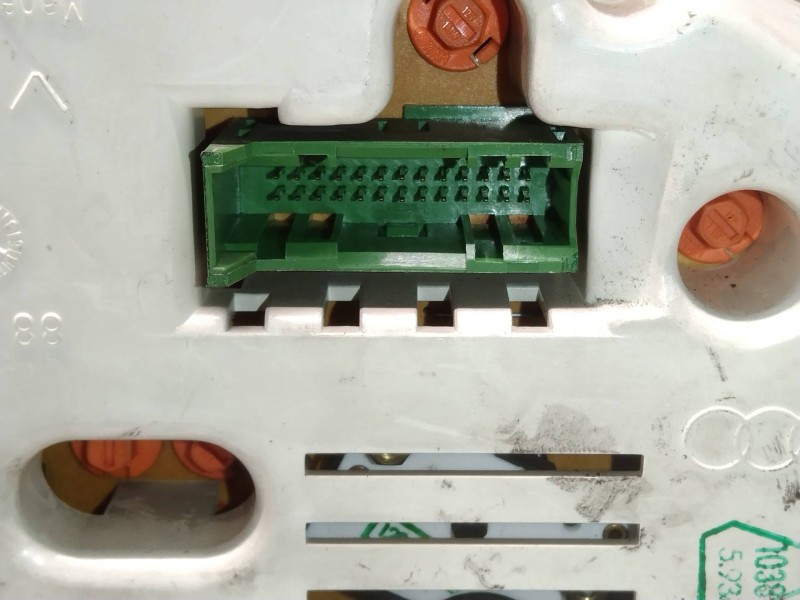 Recambio de cuadro instrumentos para audi 100 berlina (c4) básico referencia OEM IAM 110008614003 4A1919033CL 