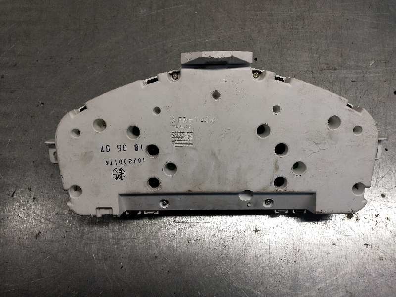 Recambio de cuadro instrumentos para volvo c30 1.6 cat referencia OEM IAM 30765308 69199410T 