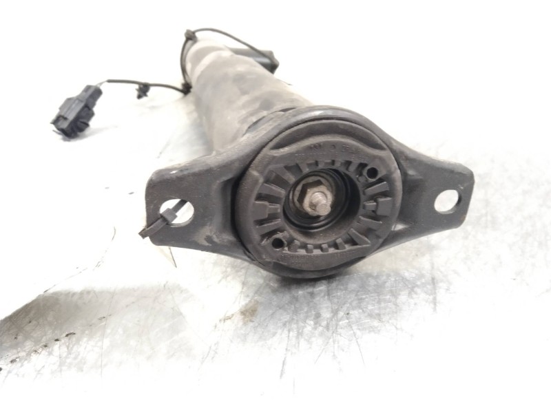 Recambio de amortiguador trasero para volvo s80 berlina 4.4 v8 cat referencia OEM IAM   