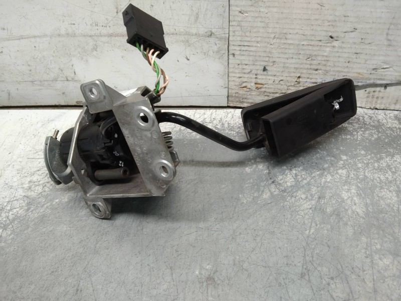 Recambio de potenciometro pedal para audi 100 berlina (c4) básico referencia OEM IAM 0205001001 046907475B 