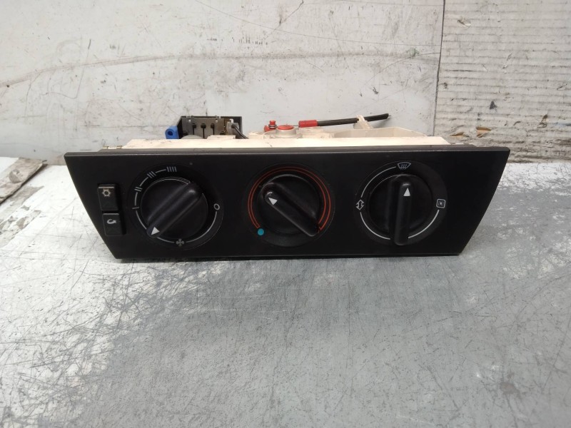Recambio de mando calefaccion / aire acondicionado para audi 100 berlina (c4) básico referencia OEM IAM   