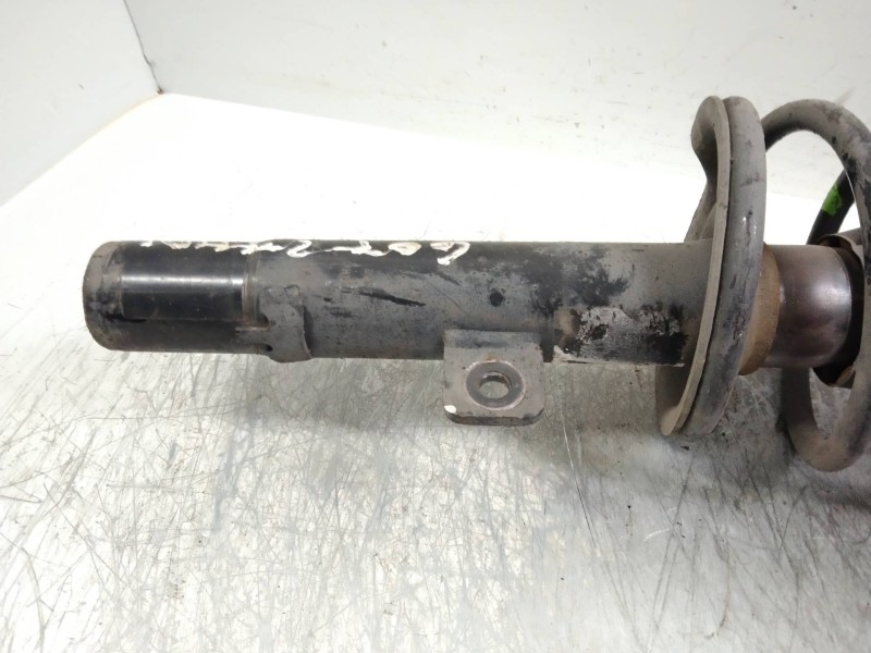 Recambio de amortiguador delantero derecho para peugeot 607 (s2) titanio pack referencia OEM IAM   
