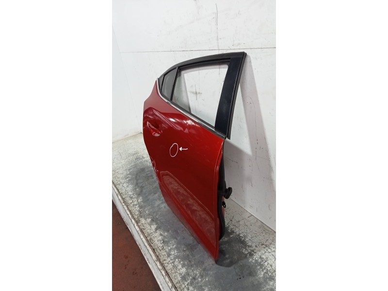 Recambio de puerta trasera derecha para mazda 3 lim. () luxury referencia OEM IAM   