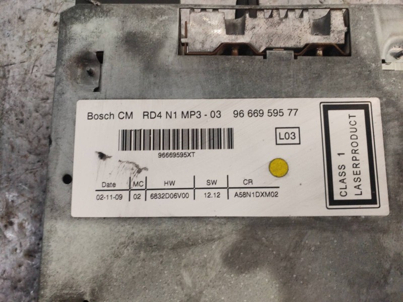 Recambio de sistema audio / radio cd para peugeot 5008 premium referencia OEM IAM 9666959577  