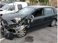 volkswagen golf v berlina (1k1) del año 2004