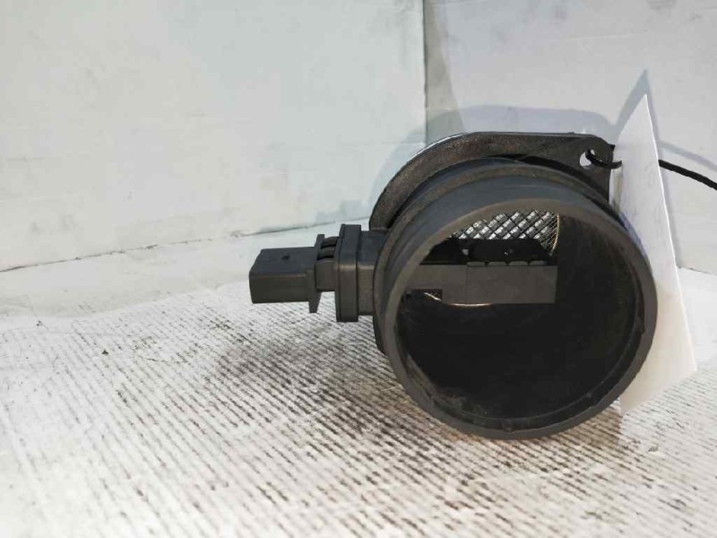 Recambio de caudalimetro para volkswagen t5 transporter/furgoneta 2.5 tdi referencia OEM IAM 0281002735 BOSCH 