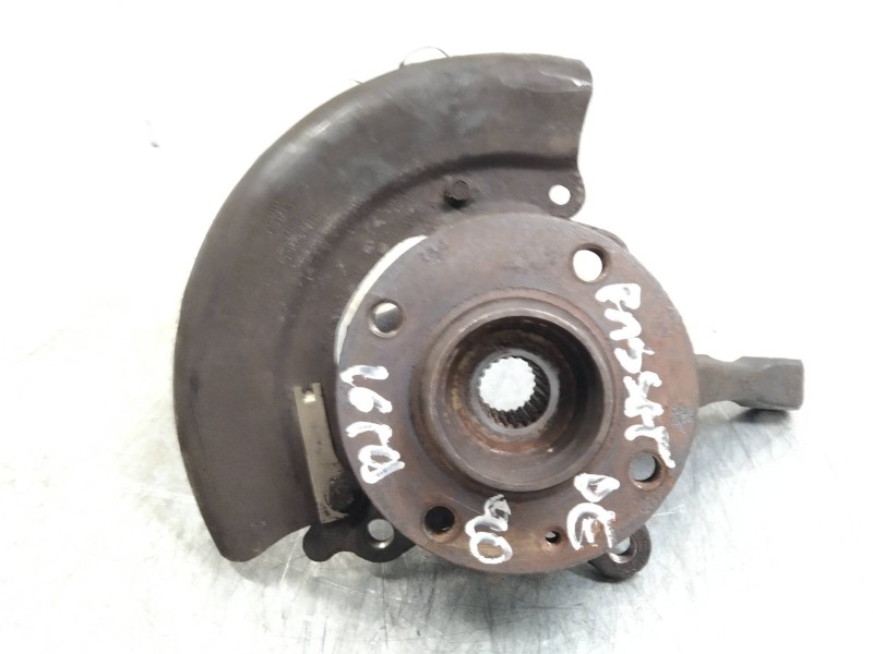 Recambio de mangueta delantera derecha para volkswagen passat berlina (312) cl referencia OEM IAM   