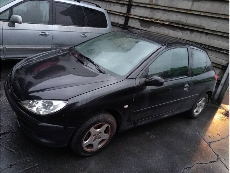 peugeot 206 berlina del año 2005