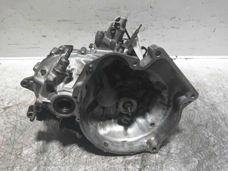 Recambio de caja cambios para suzuki swift sf berlina (ea) 1.3 cat referencia OEM IAM W514318  