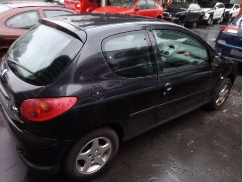 peugeot 206 berlina del año 2005