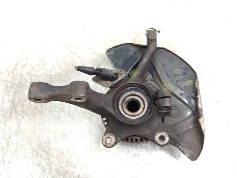 Recambio de mangueta delantera derecha para volkswagen passat berlina (312) 2.0 referencia OEM IAM   