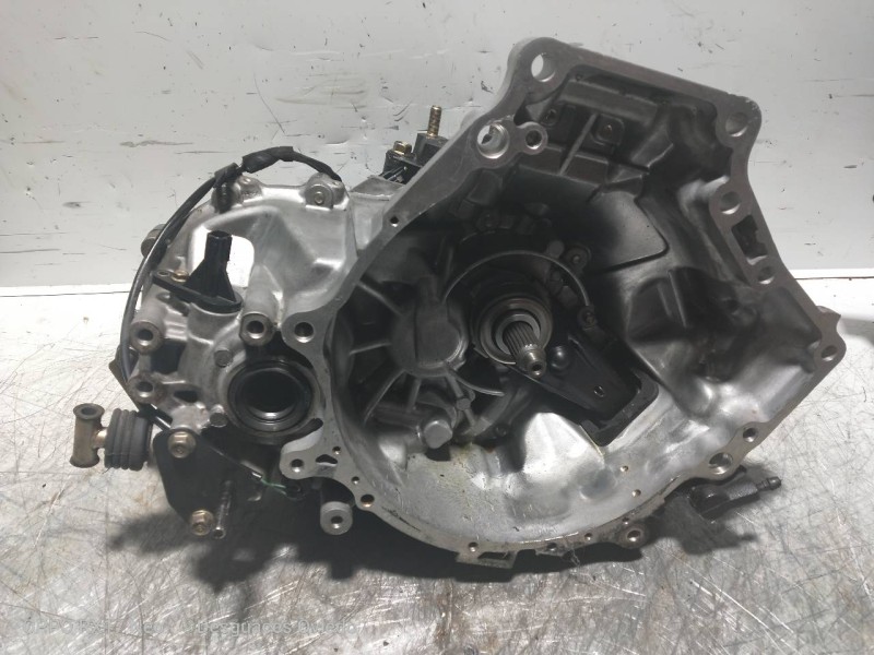 Recambio de caja cambios para mazda premacy (cp) 2.0 turbodiesel cat referencia OEM IAM G5N80 W8 1TF0800451 