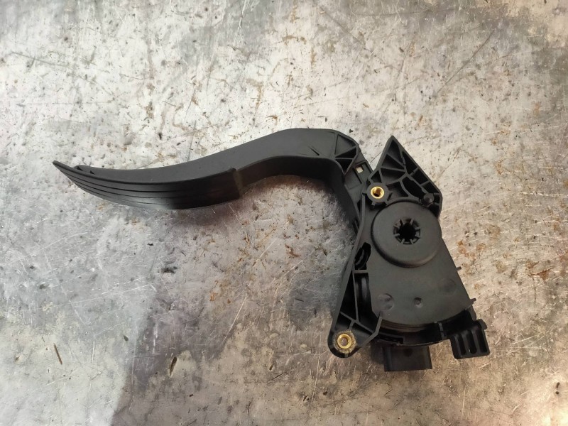 Recambio de potenciometro pedal para renault captur xmod referencia OEM IAM 6PV00997807 180029347RD 