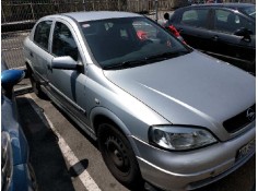 opel astra g berlina del año 1999