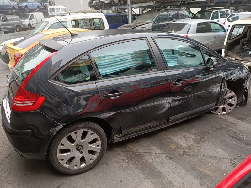 citroen c4 berlina del año 2006