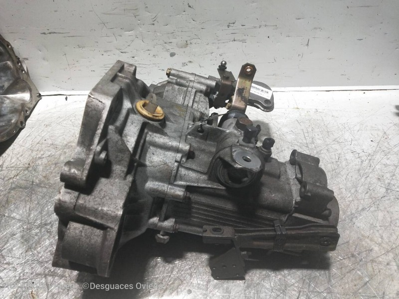 Recambio de caja cambios para volkswagen golf iii berlina (1h1) 1.6 referencia OEM IAM CJF 08095 145