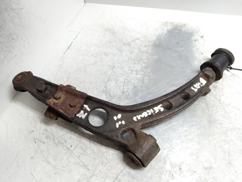 Recambio de brazo suspension inferior delantero izquierdo para fiat seicento (187) 1.1 cat referencia OEM IAM   
