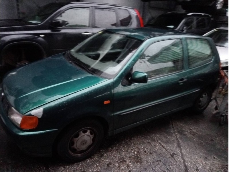 volkswagen polo berlina (6n1) del año 1996