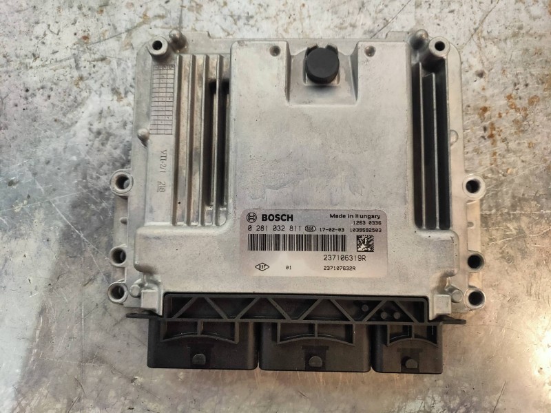 Recambio de centralita motor uce para renault captur xmod referencia OEM IAM 0281032811 237106319R 237107632R