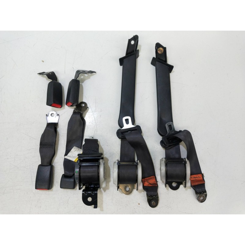Recambio de juego cinturones trasero para subaru legacy berl./familiar b12 (be/bh) 2.5 16v cat referencia OEM IAM   5P R