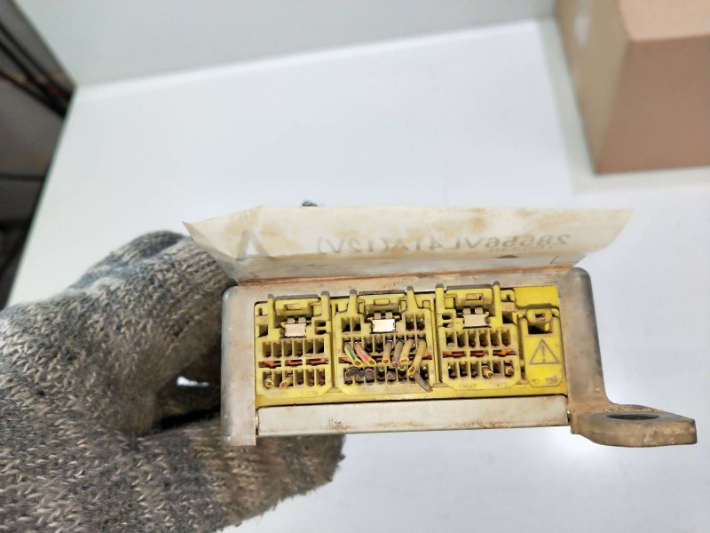 Recambio de kit airbag para nissan pick-up (d22) 2.5 turbodiesel referencia OEM IAM    Recambio de kit airbag para nissan pick-up (d22) 2.5 turbodiesel referencia OEM IAM